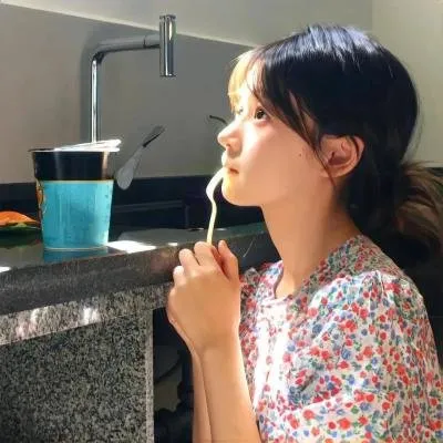 高糖甜宠《云画的月光》朴宝剑经典：女扮男装混入皇宫，世子殿下的绝美爱情