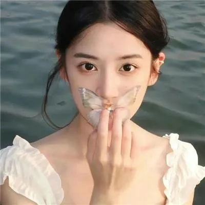 绝美女性复仇《亲切的金子》李英爱主演：天使面孔下的致命杀机，画面极具美感